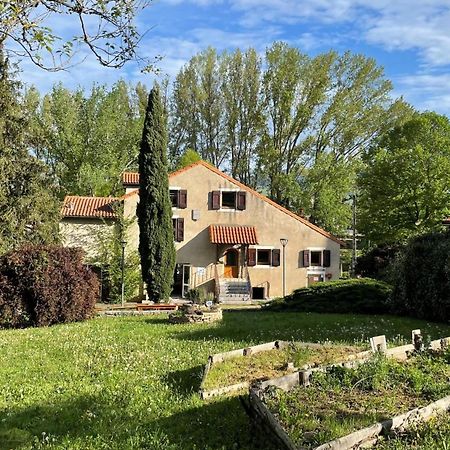 Auberge De Jeunesse Hi Millau La Maladrerie ภายนอก รูปภาพ